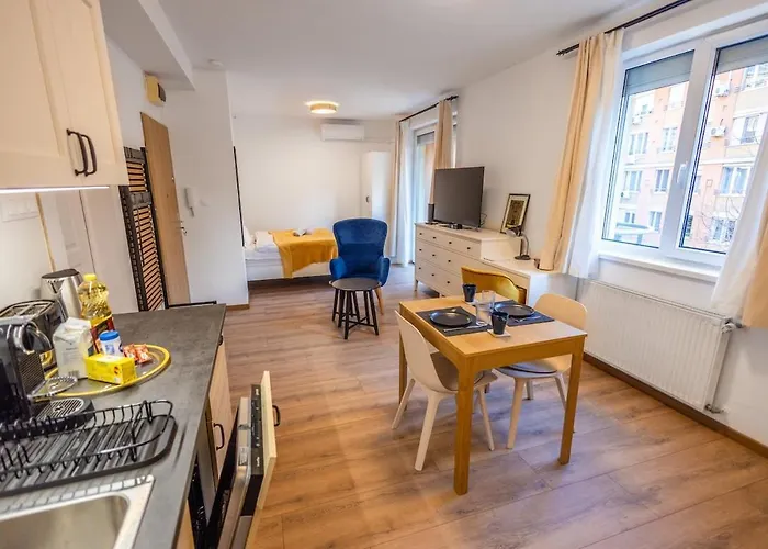 Sunny Nest At Oradea Square *