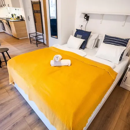 Sunny Nest At Oradea Square Appartement *