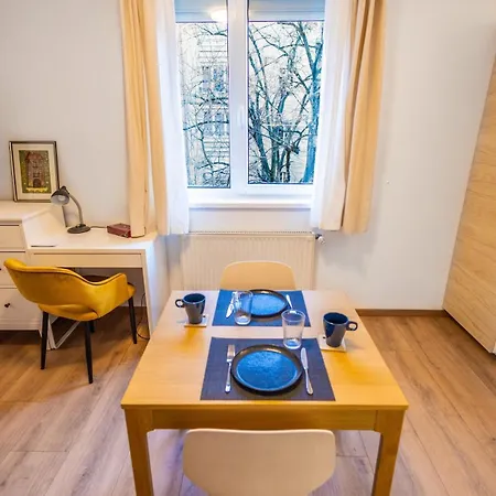 Appartement Sunny Nest At Oradea Square Boedapest